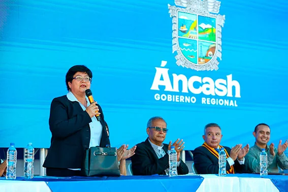 Ceremonia de inicio de la obra de reconstrucción de la Institución Educativa Inmaculada de la Merced.