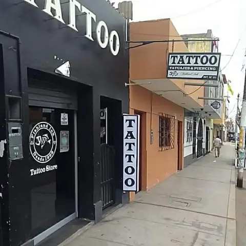 Abel Mucching - Tattoo Store