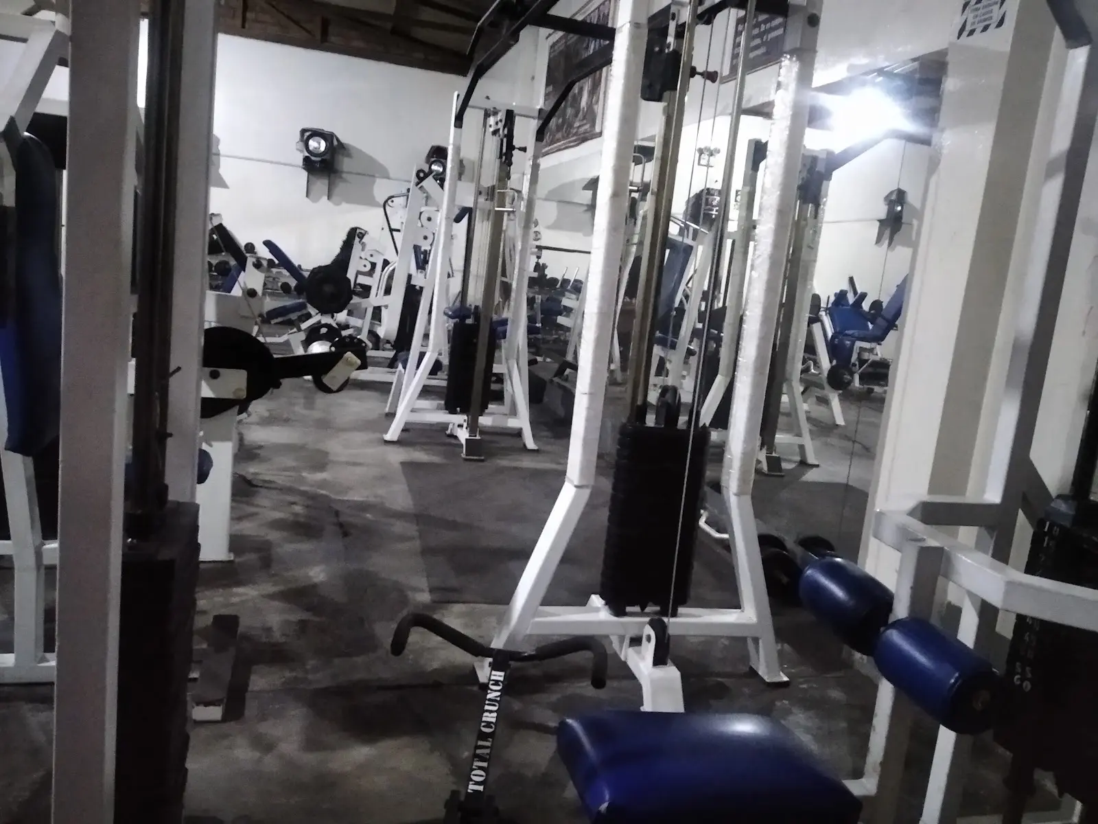 Abrir tarjeta de ANGELO'S GYM