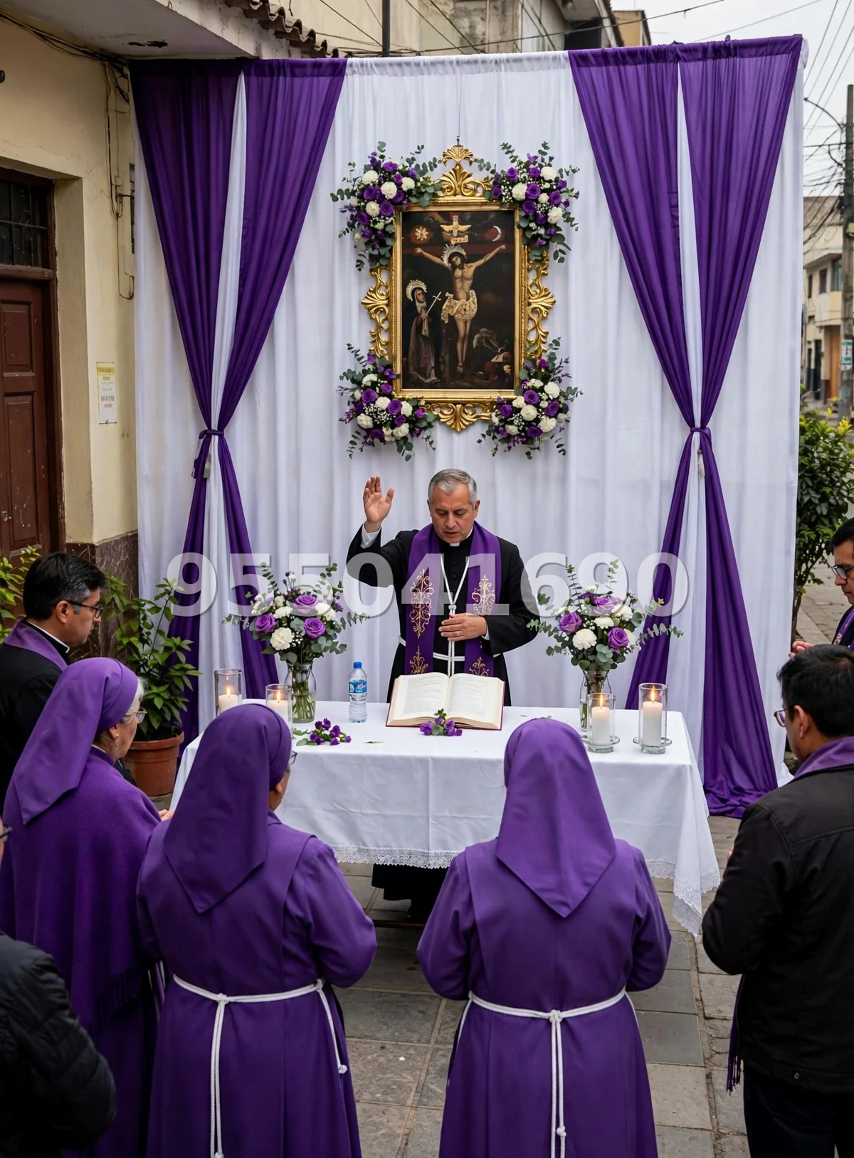 Fondo de altar Señor de los Milagros diseño 13: con el cuadro en arco de flores y araña de velas