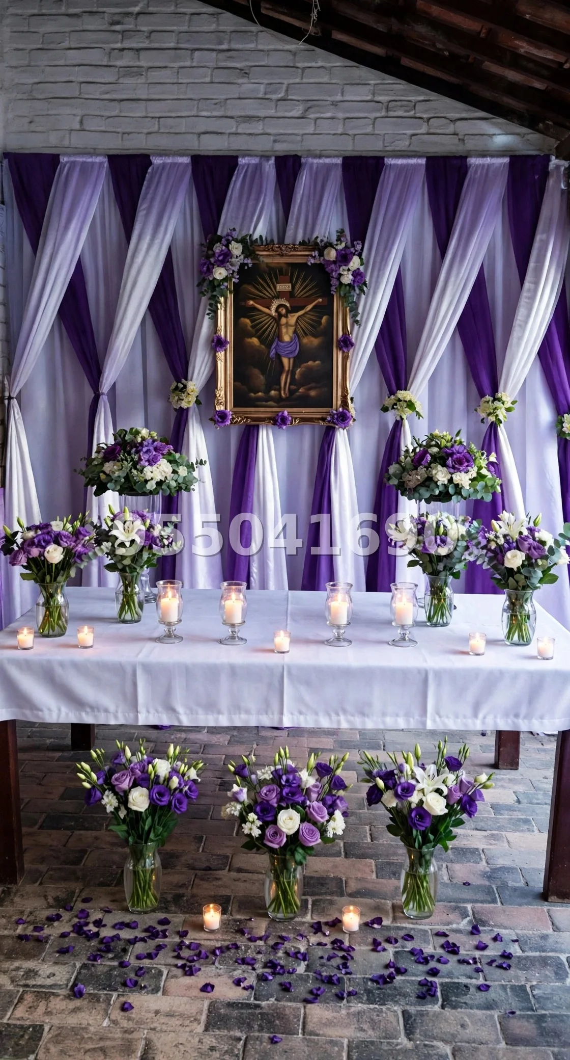 Fondo de altar Señor de los Milagros diseño 29: ideal para patio o vereda, en morado y blanco