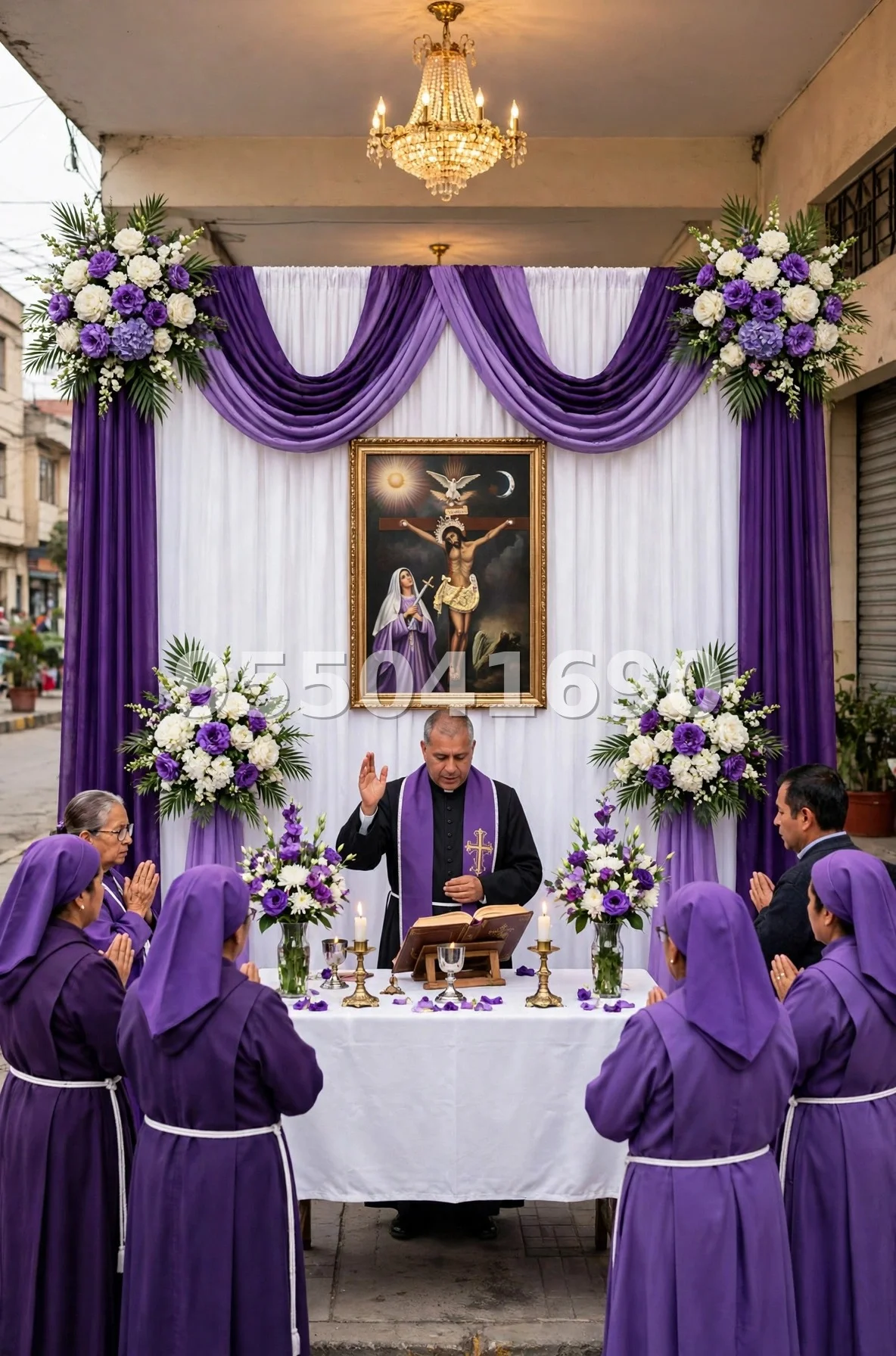 Fondo de altar Señor de los Milagros diseño 52: clásico en tres tonos de morado y blanco