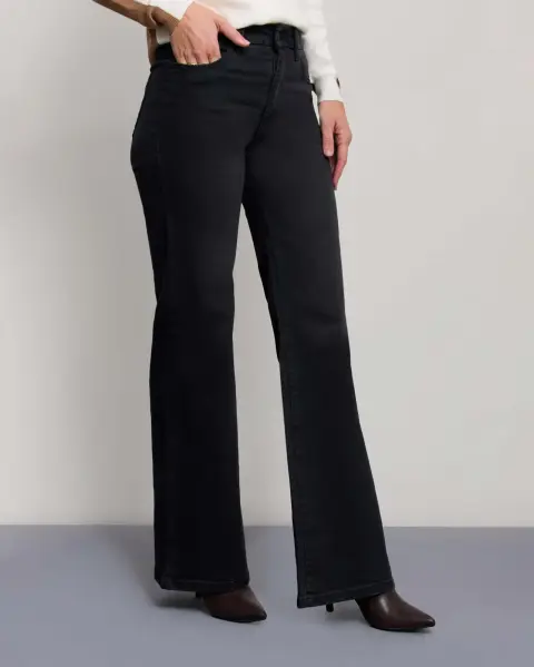 Jean Wanda Carbon