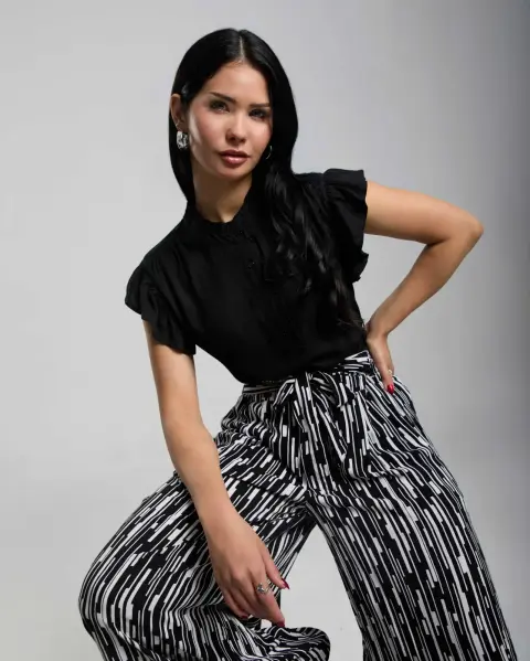 Blusa Ruth Negro New