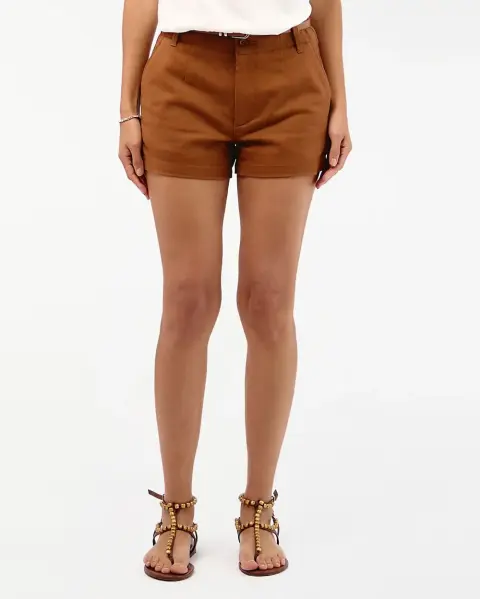 Short Maddyson Marron Roble