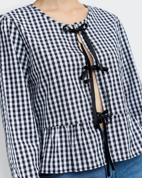 Blusa Negra Manga Larga