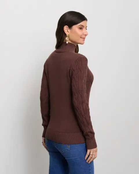 Chompa Mora Marron Clove