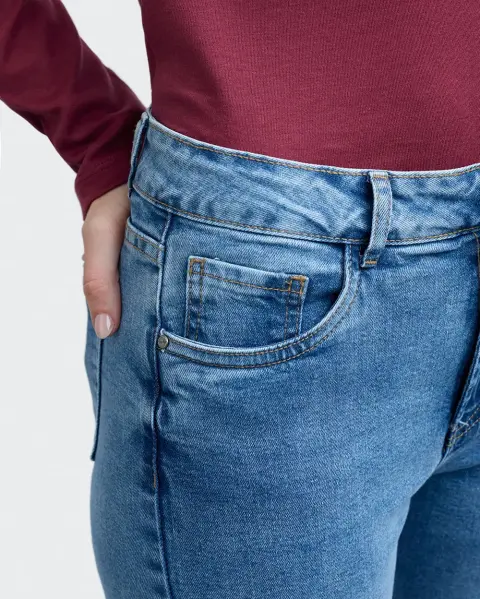 Jean Ana Medium Wash