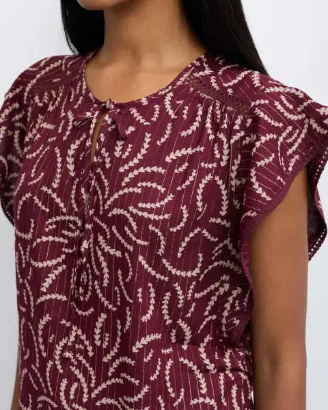 Blusa Vale Guinda Taw