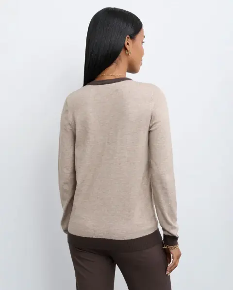 Chompa Karol Beige