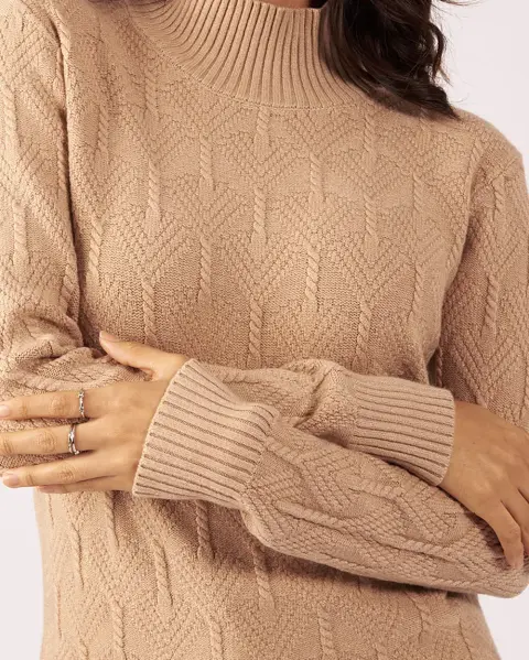Chompa Mora B Beige Oscuro