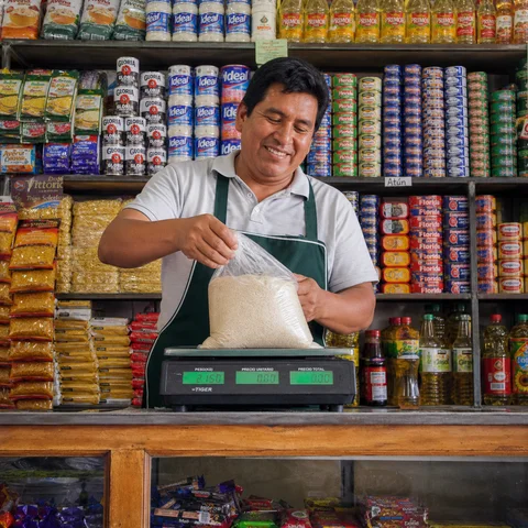 Abarrotes básicos de uso diario