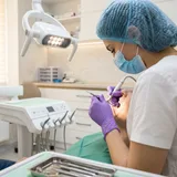 Limpieza dental para clientes en Chimbote