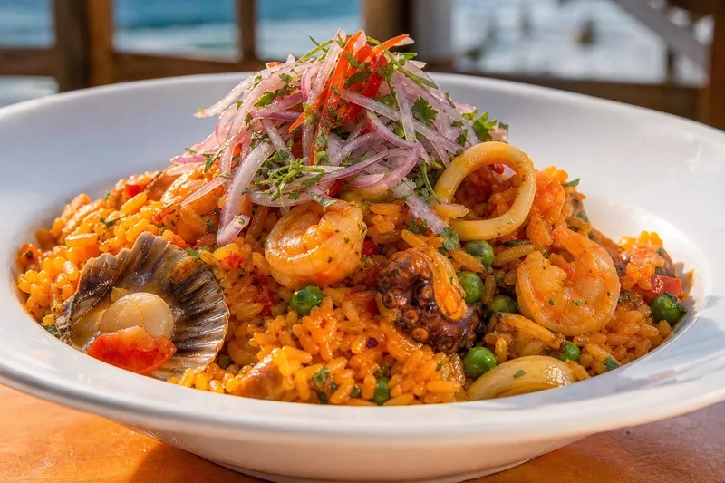 Arroz con mariscos bien graneado