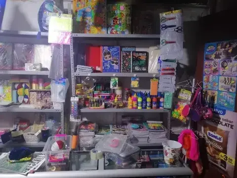 Bodega y Libreria " Rossmery "