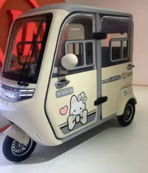 Trimotos eléctricas BriAna, bicimotos, scooters y motos eléctricas en Nuevo Chimbote, más carros a batería para niños