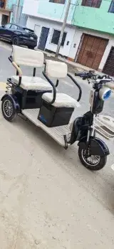 Trimotos eléctricas BriAna, bicimotos, scooters y motos eléctricas en Nuevo Chimbote, más carros a batería para niños