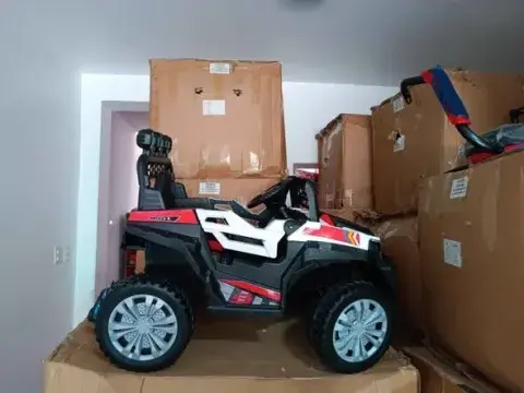 Carro a batería para niños estilo UTV