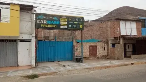 Car wash Lian