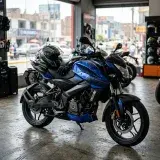 Motos de 200 cc