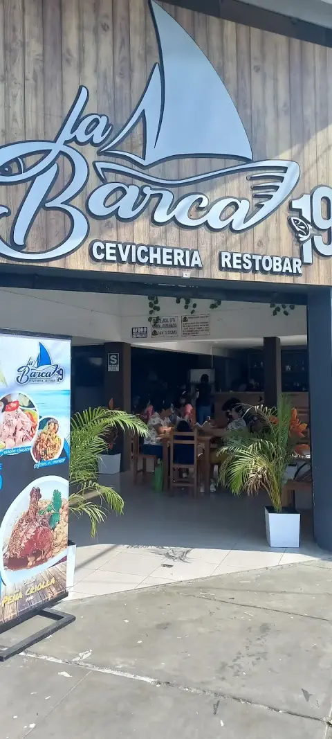 Cevicheria La Barca 19