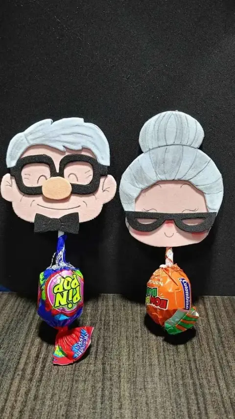 Feliz Día del Abuelo — manualidades en foami