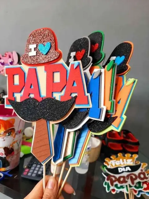 Toppers en foami por el Día del Padre