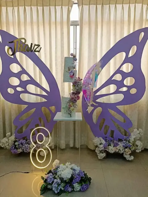Decoraciones temática y piñatas personalizadas