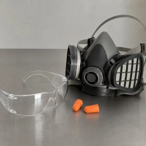 Pack de protección para el trabajo: lentes, tapones y respirador
