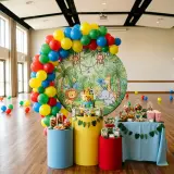 Decoración de fiesta infantil con temática