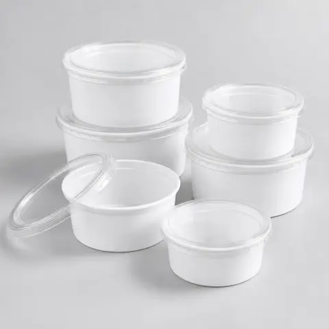 Potes de plástico con tapa