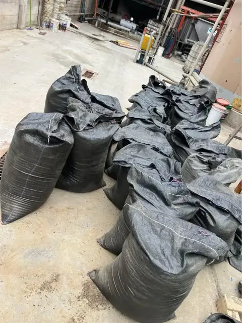 Fertilizante semigranulado AllpaFish — saco de 50 kilos para la campaña grande