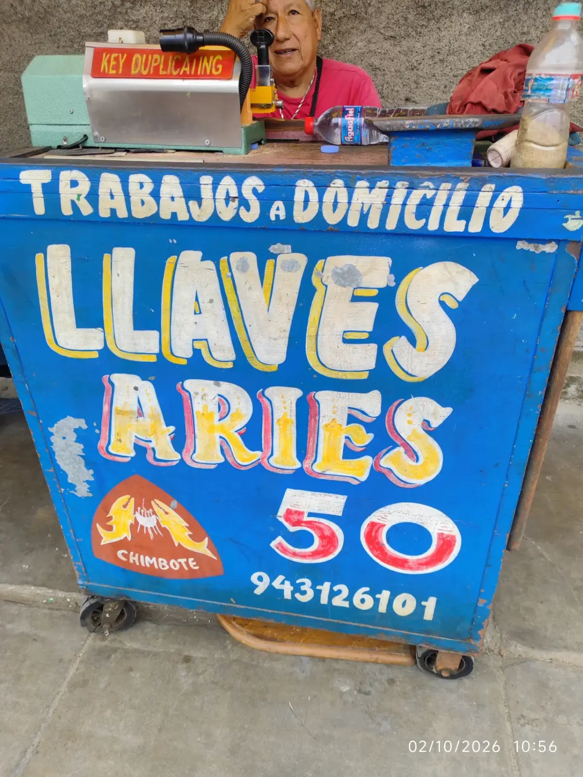 Abrir tarjeta de El cerrajero de chimbote