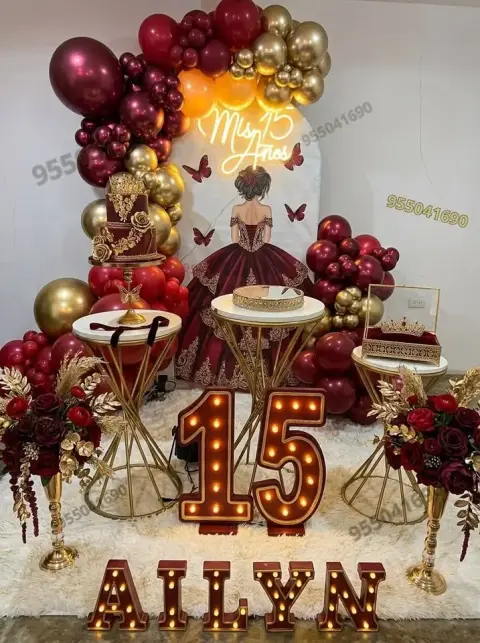 Alquiler de mesas y vajilla fina para quinceañera en Santa