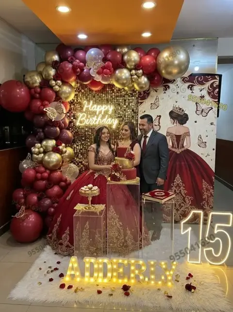 Fiestas de kino en tonos rojos con dorado en Campo Nuevo