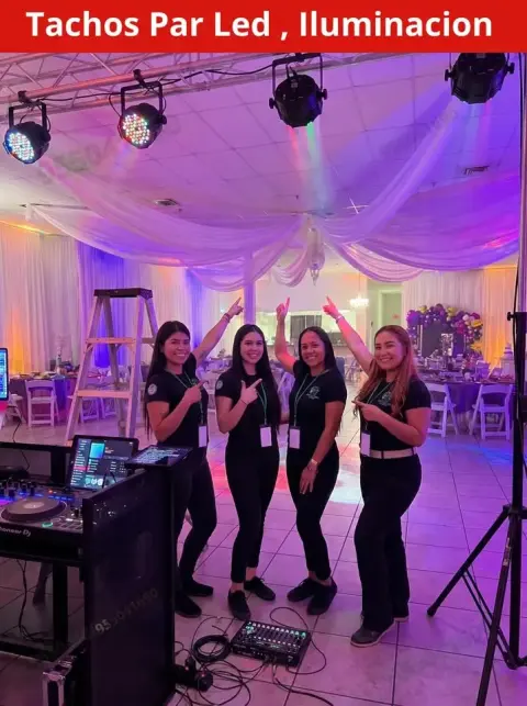 Alquiler de tachos par led y baño de luz de colores para eventos en Nuevo Chimbote