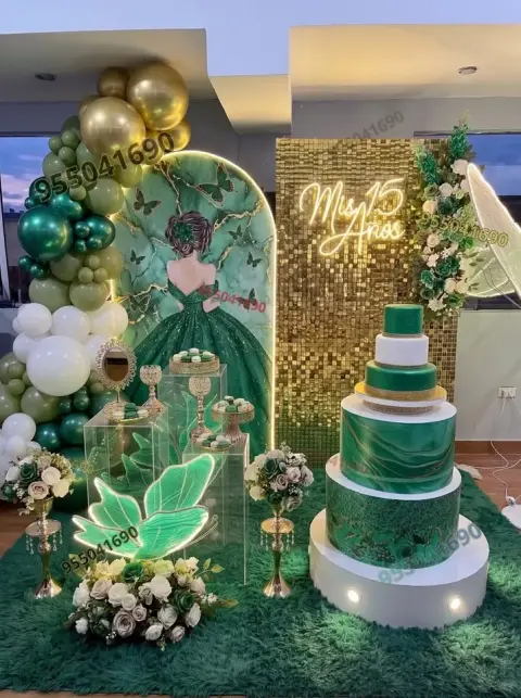 Quince años en tonos verdes con decoracion verde claro y verde oscuro en Santa