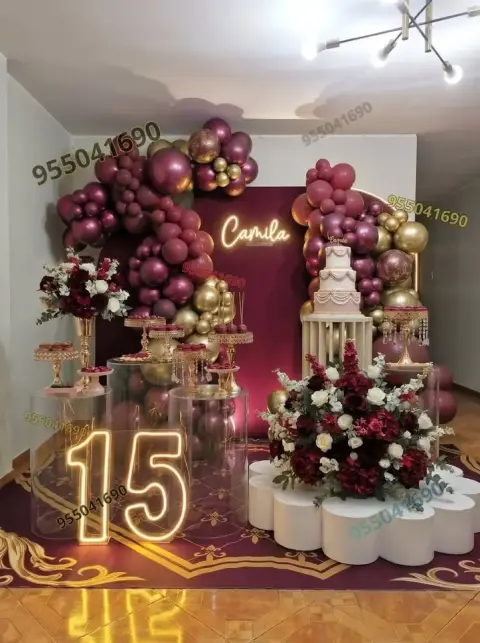 Decoración de 15 años en guinda y marsala en Guadalupito
