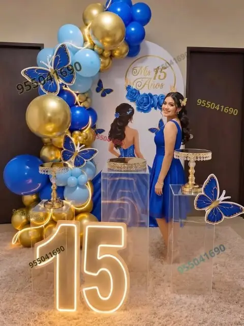 Decoración de 15 años azul y plata en Guadalupito