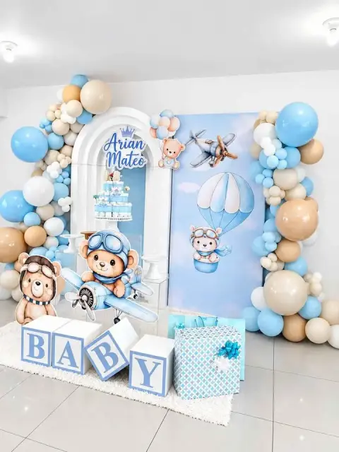 Decoración de baby shower para niño (temática osito aviador)
