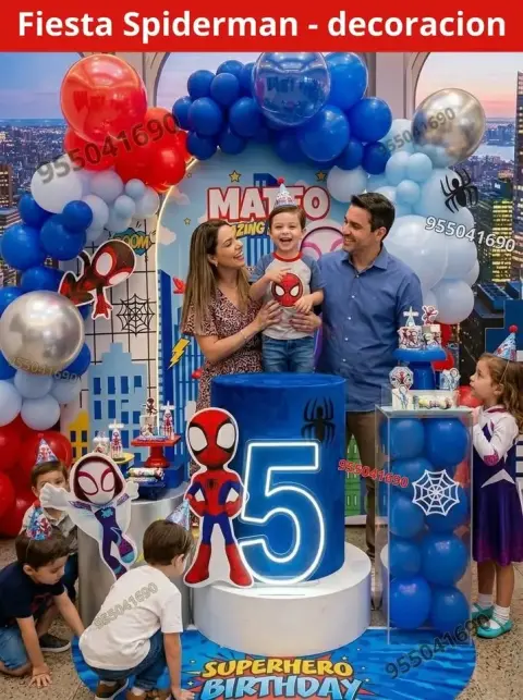 Decoración de Spiderman y el Hombre Araña para los 4 años (S/ 300)