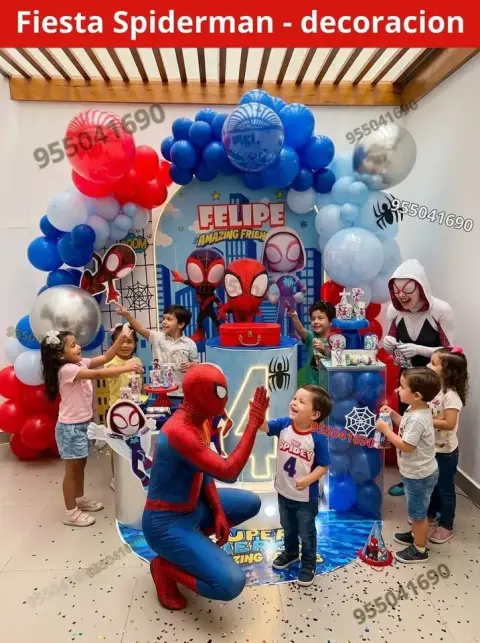 Decoración de Spiderman y el Hombre Araña para los 4 años (S/ 300)