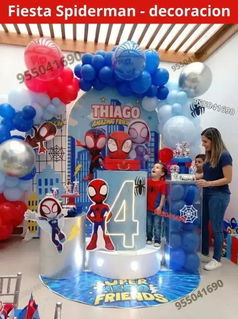 Decoración de Spiderman y el Hombre Araña para los 4 años (S/ 300)