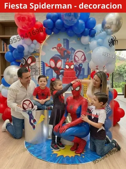 Decoración de Spiderman y el Hombre Araña para los 4 años (S/ 300)