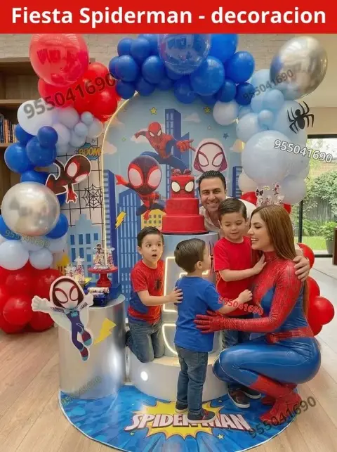 Decoración de Spiderman y el Hombre Araña para los 4 años (S/ 300)