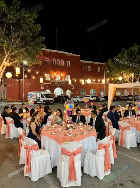 Paquete completo para eventos corporativos: sillas, mesas y sonido (a consultar)