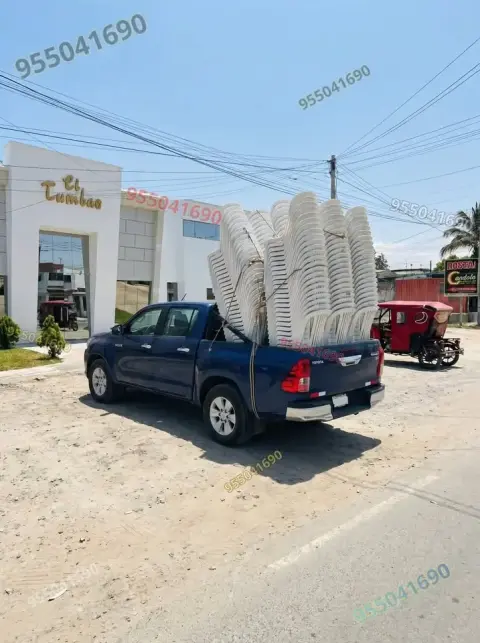 Paquete completo para eventos corporativos: sillas, mesas y sonido (a consultar)