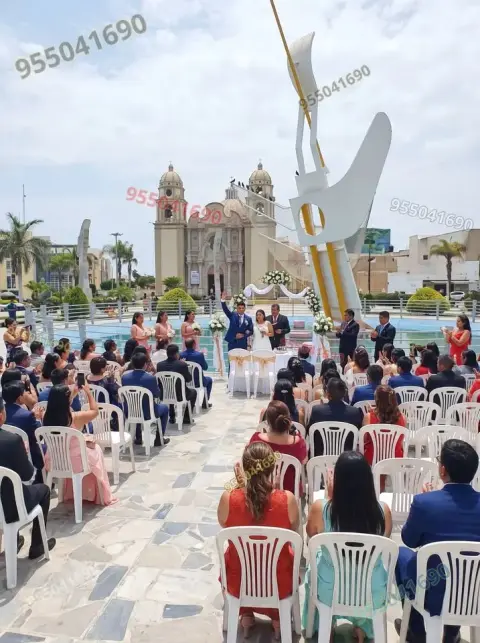 Alquiler de sillas, mesas y mantelería para eventos (desde S/ 2 por silla)
