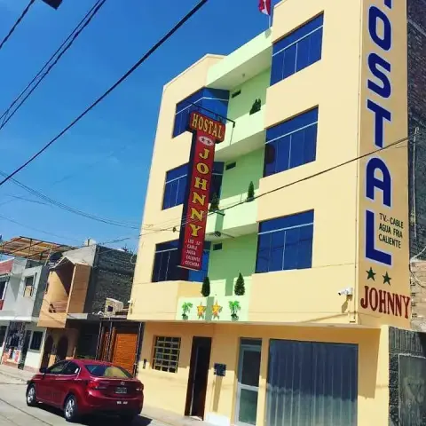 hostal johnny