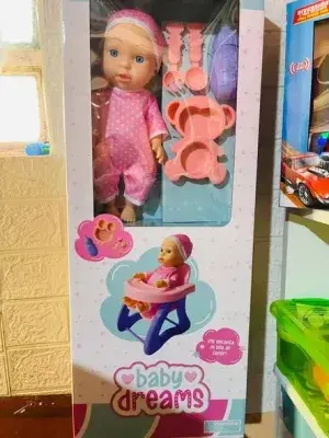 Muñeca Baby Dreams con set de alimentación